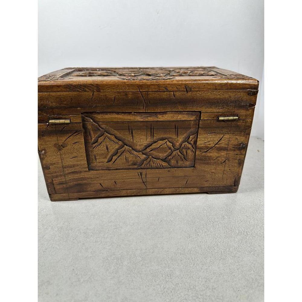 VTG Chinese Handcarved Wooden Trinket Jewelry Box Brass Pin Latch Scenic Decor - Picture 6 of 7